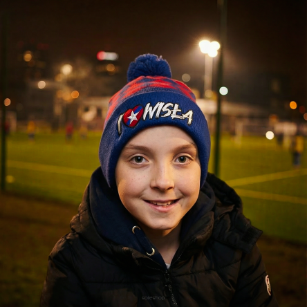 Czapka z pomponem dziecięca 